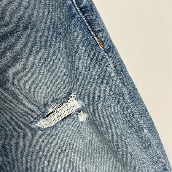 Madewell 9” denim distressed shorts size W28 - Picture 7 of 15